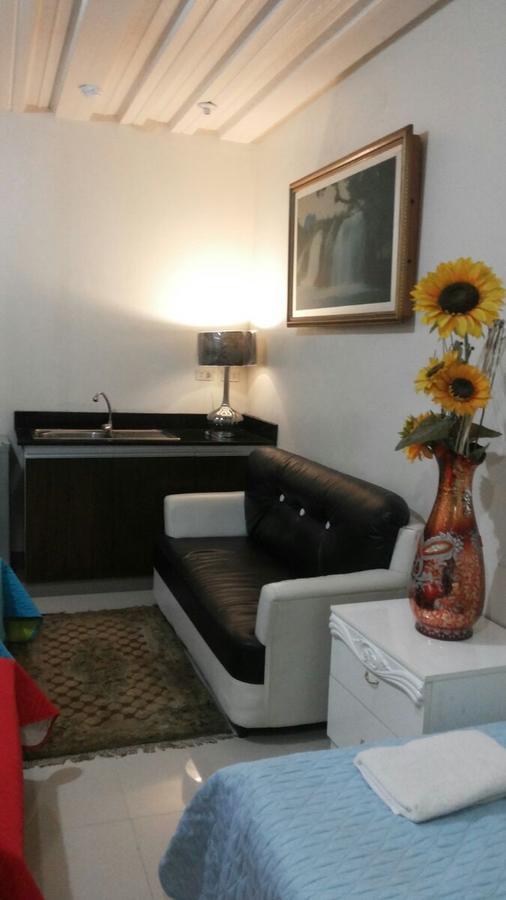Kassel Del Amor Transit Airport Lodge Paranaque City Buitenkant foto
